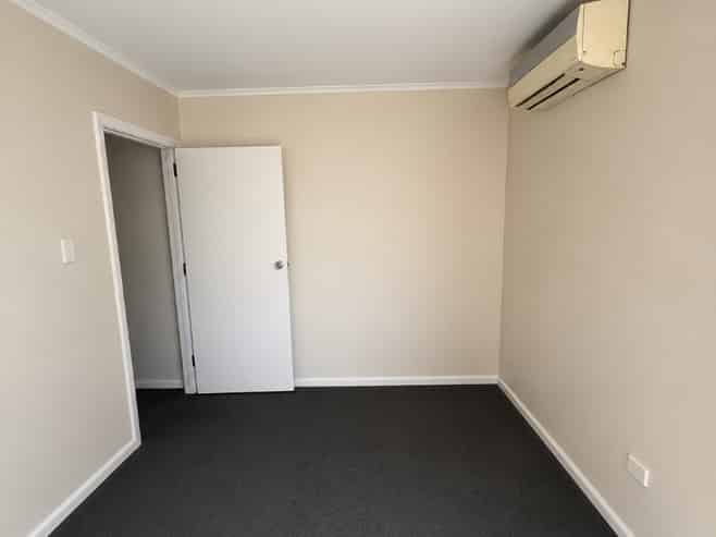 13 Denvir Street, Strowan