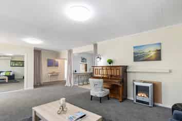 419B Sunset Road, Sunnybrook