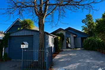 11 Braddon Street, Addington