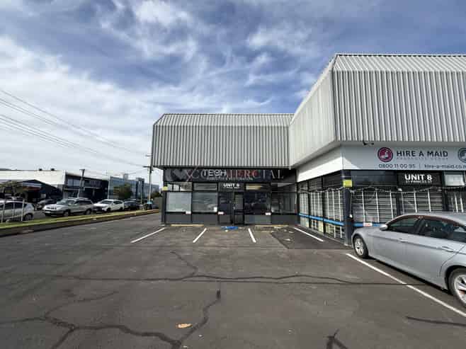 Tidy Onehunga Corner Unit - Available Now 