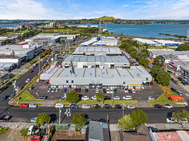Tidy Onehunga Corner Unit - Available Now 