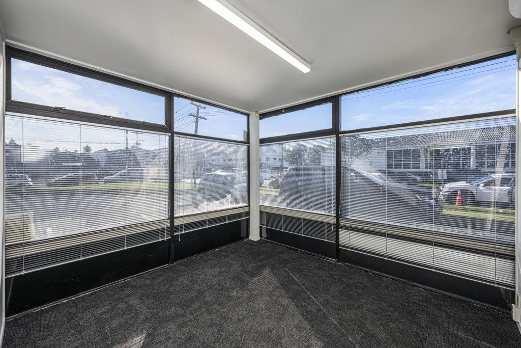 Tidy Onehunga Corner Unit - Available Now - Widok 6
