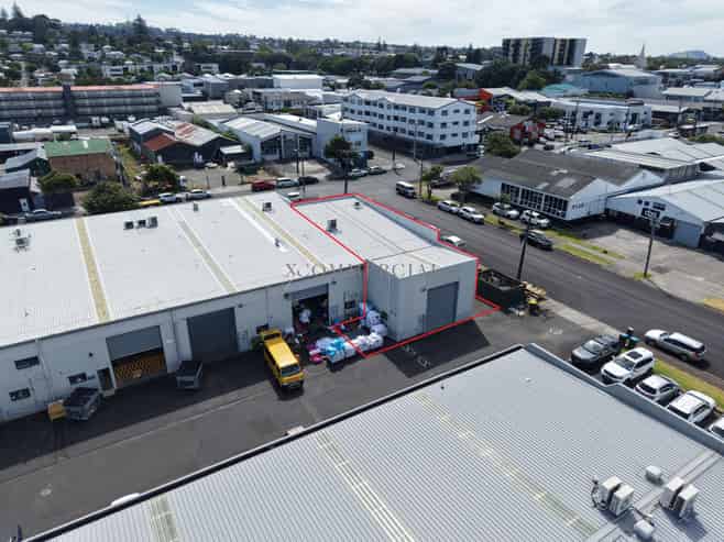 Tidy Onehunga Corner Unit - Available Now 