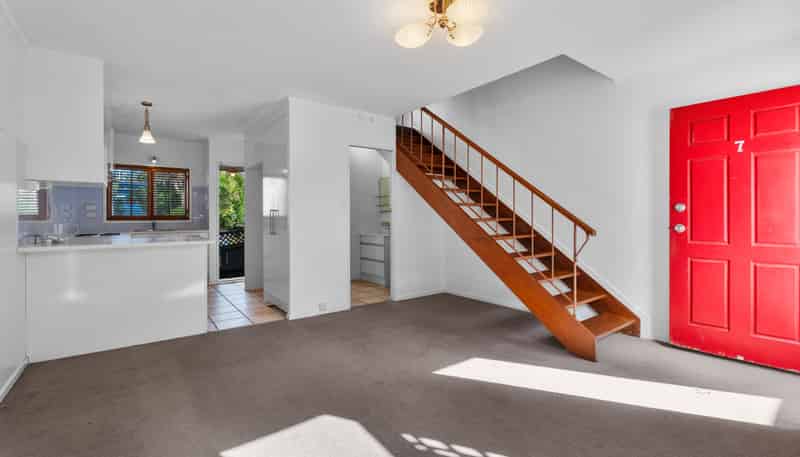 7/22 Spring Street, Onehunga