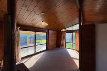 4 Skeet Place, Merrilands