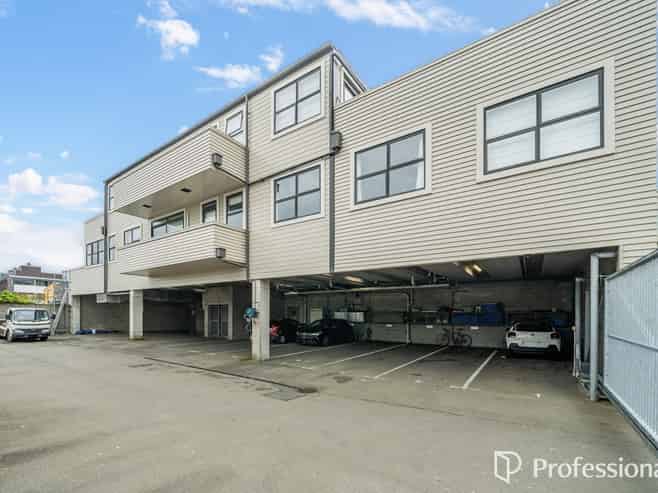 7/374 Jackson Street, Petone
