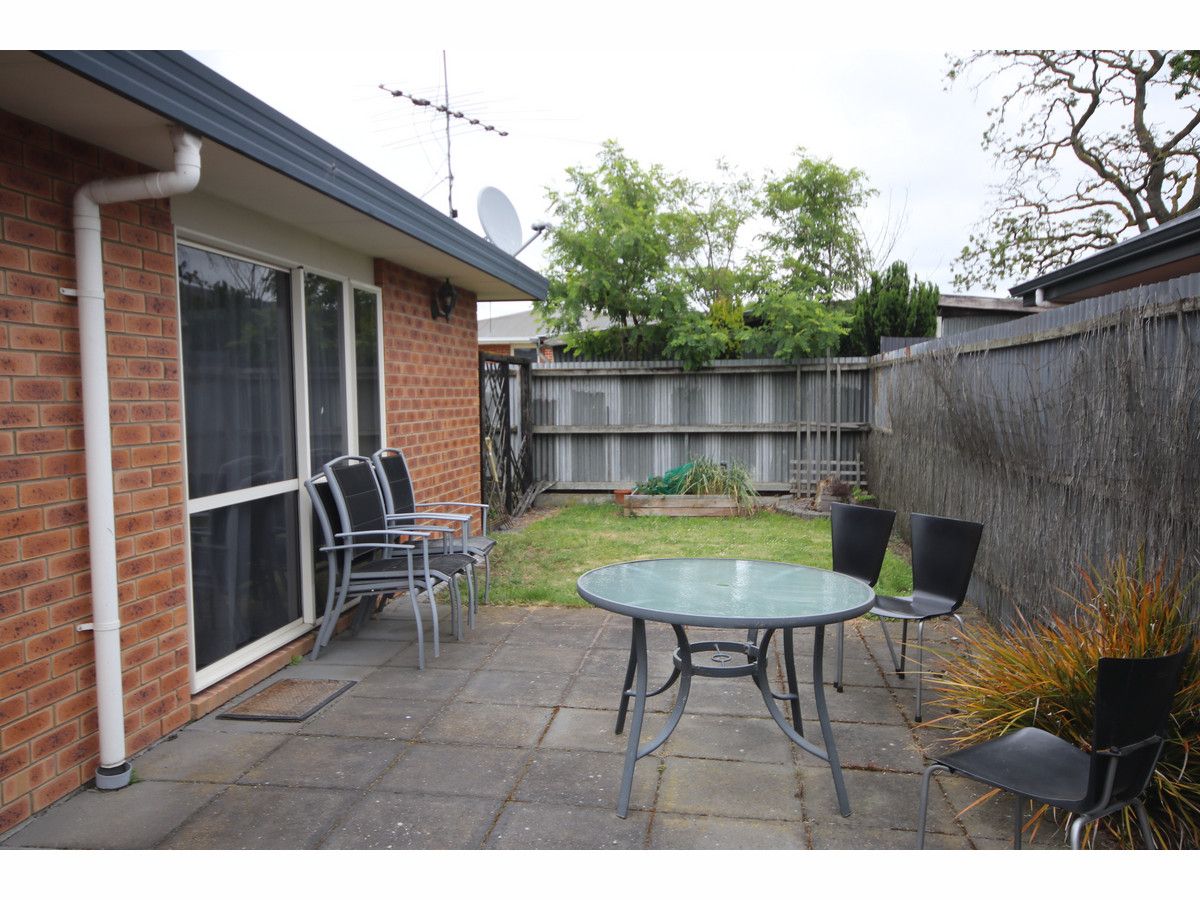 Comfortable & Secure Family Home - Easy Care Living - Prikaz 2