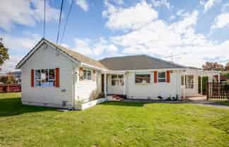 99 Thackeray Street, Trentham