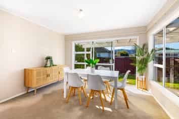 99 Thackeray Street, Trentham