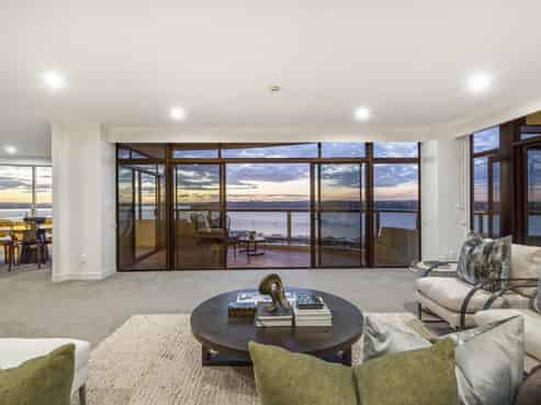 10/97 Jervois Road, Herne Bay