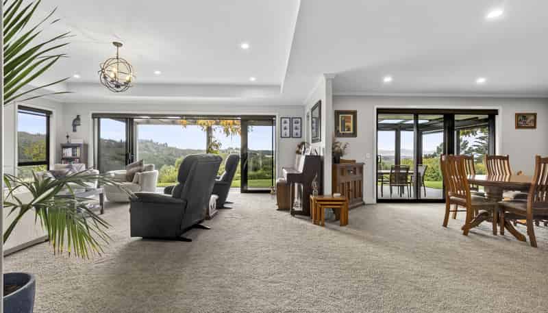 550 Redwood Valley Road, Redwood Valley