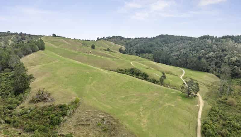 550 Redwood Valley Road, Redwood Valley
