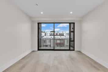 205/11 Hinaki Street, Point England