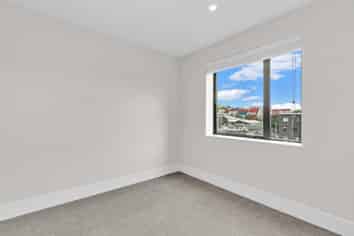 205/11 Hinaki Street, Point England