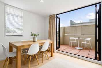13/7 Cleveland Road, Parnell