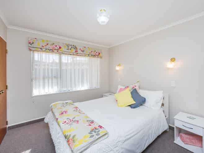 4 Tudor Grove, Feilding
