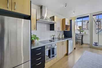 8/38 Haining Street, Te Aro