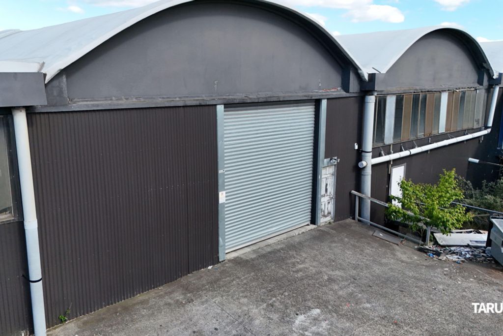 Affordable & Versatile Otahuhu Warehouse - Vista 2