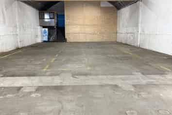 Affordable & Versatile Otahuhu Warehouse