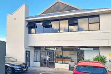 155M² RETAIL FRONTAGE OPPORTUNITY
