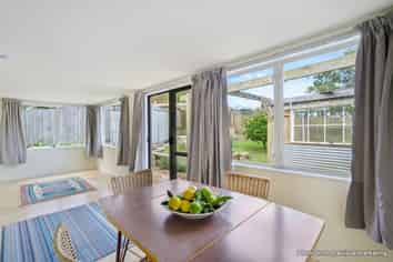 4  Brian Crescent, Stanmore Bay