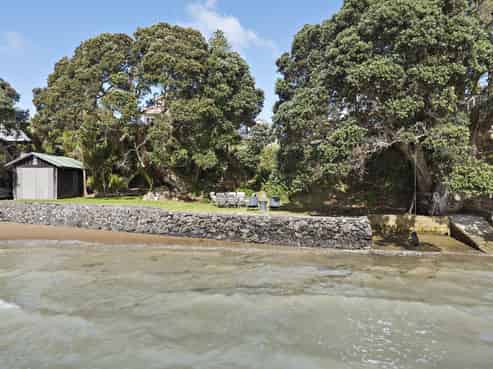 83 and 83a West End Road, Westmere