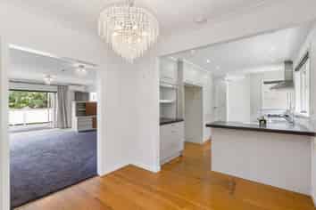 11 Debron Avenue, Remuera