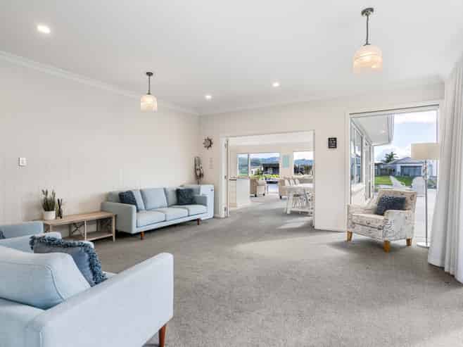 306 Waterways Parade, Pauanui