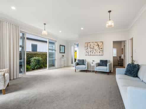 306 Waterways Parade, Pauanui