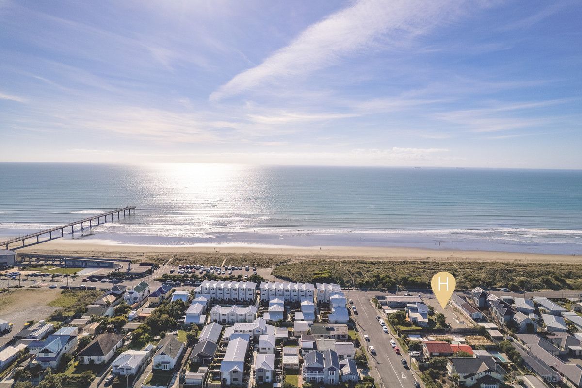 New Coastal HOMES With Lifts - Więcej