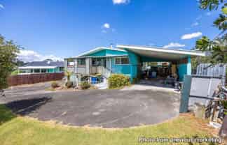 50 Harrington Road, Henderson