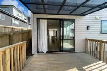 34 Baumea Rise, Massey
