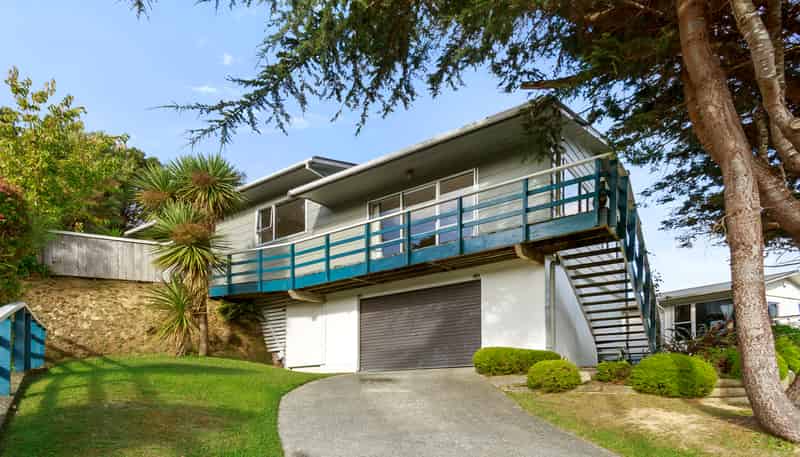18 Mataura Grove, Wainuiomata