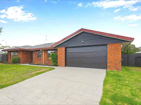 4 Glen Loch Place, Paraparaumu