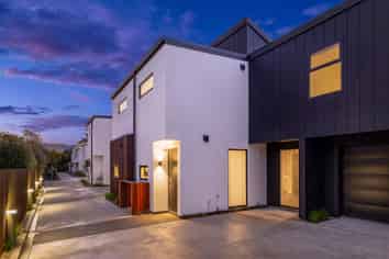 1-4/8 Antrim Street, Sydenham
