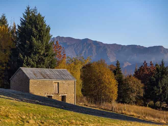 18 Barn Hill Drive, Arrow Junction