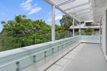 10A Aldersgate Road, Hillsborough