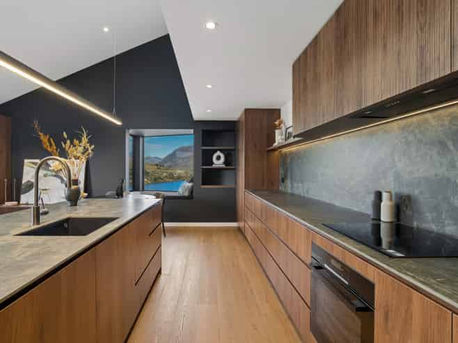 24A Angelo Drive, Queenstown