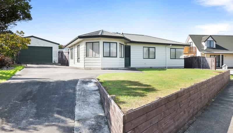 38 Dahlstrom Grove, Kelvin Grove