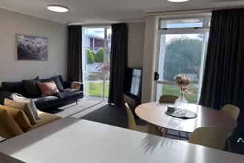 50A & 50B/43 Barkers Road, Methven