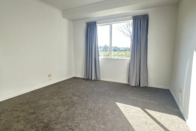 Fresh 2 bedroom stand alone home with internal access garage - Widok 5