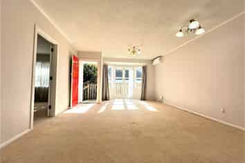 2/38 Whytehead Crescent, Kohimarama
