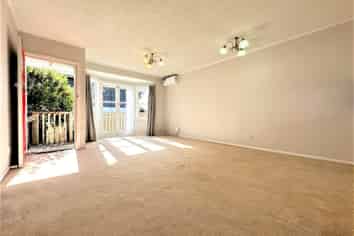 2/38 Whytehead Crescent, Kohimarama