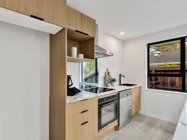 1/1 Torvill And Dean Lane, Cashmere