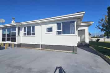 65 Tukapa Street, Westown