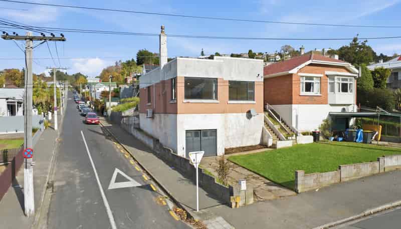 363 South Road, Caversham