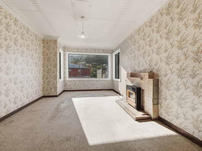 363 South Road, Caversham