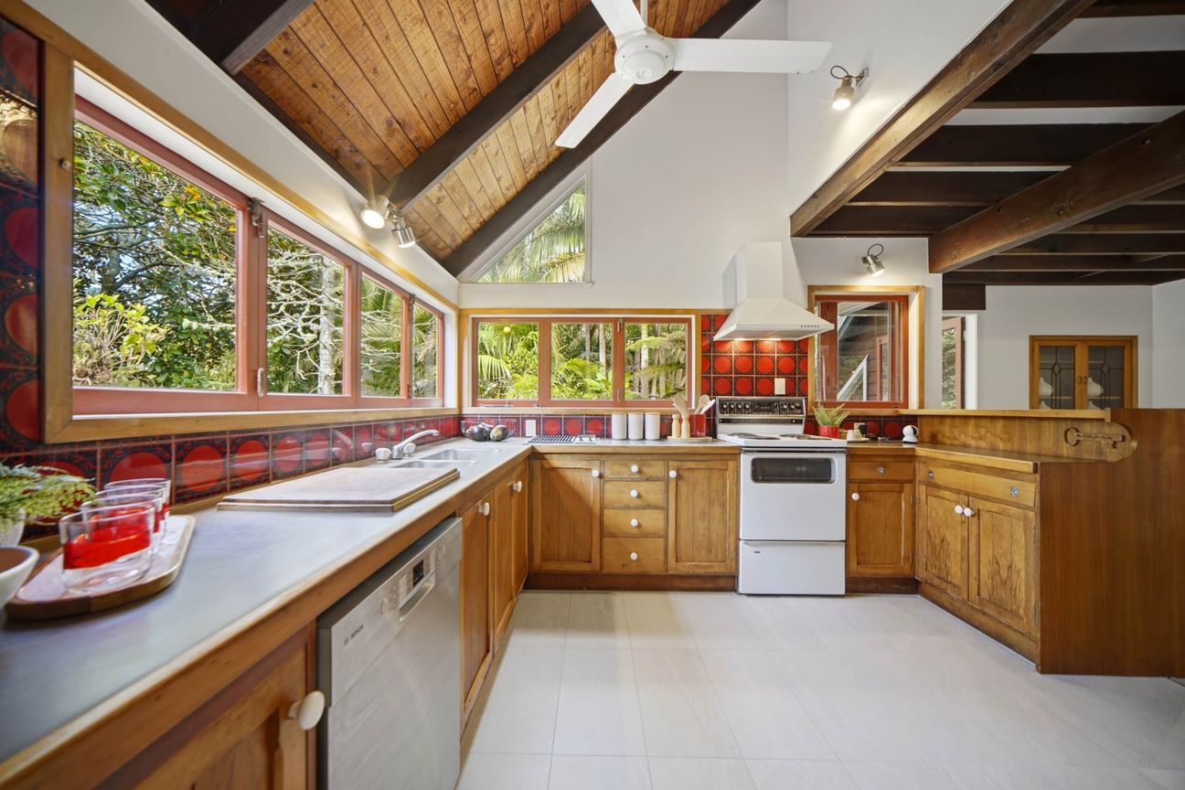 Estate Sale - Large Freehold Land - Fler