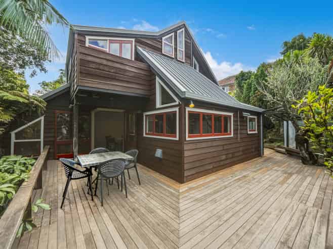 19 Beacon Avenue, Campbells Bay