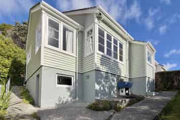 14 Warwick Street, Wilton